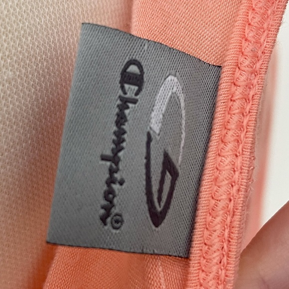 CHAMPION pink short sleeve top - Picture 3 of 4